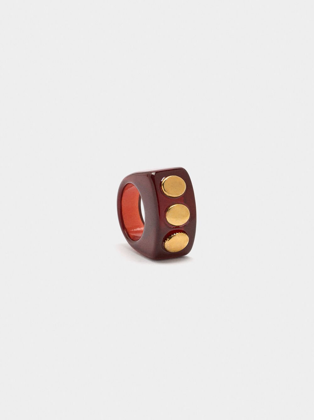 Ring with studs