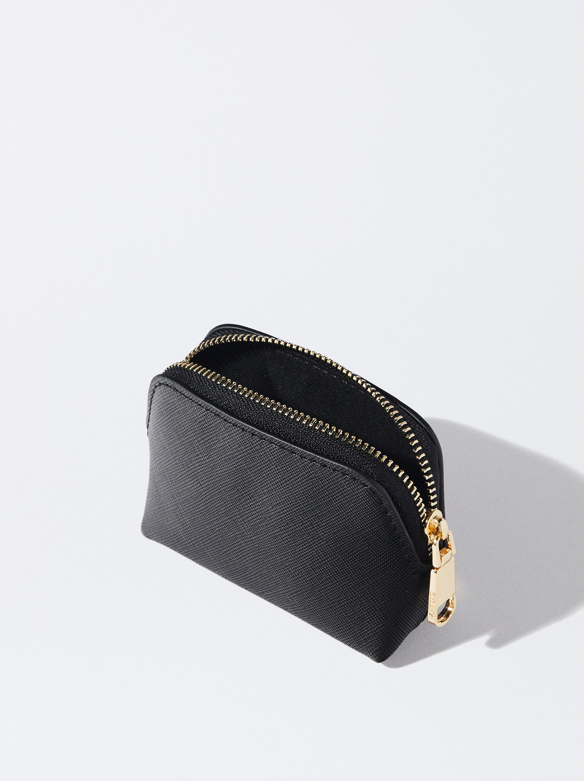 Coin zipper pouch store