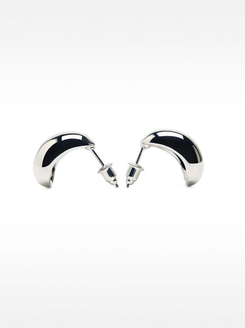 Set of rings with earrings