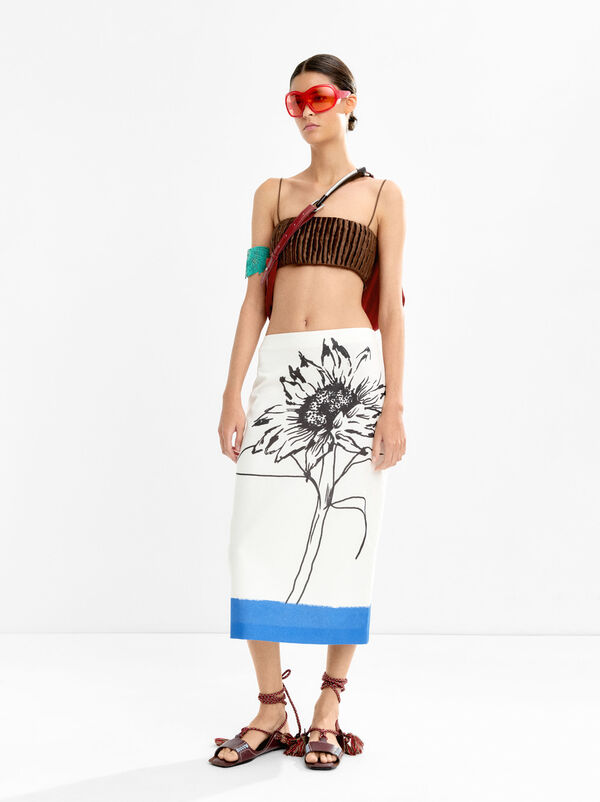 Crop top with thin straps