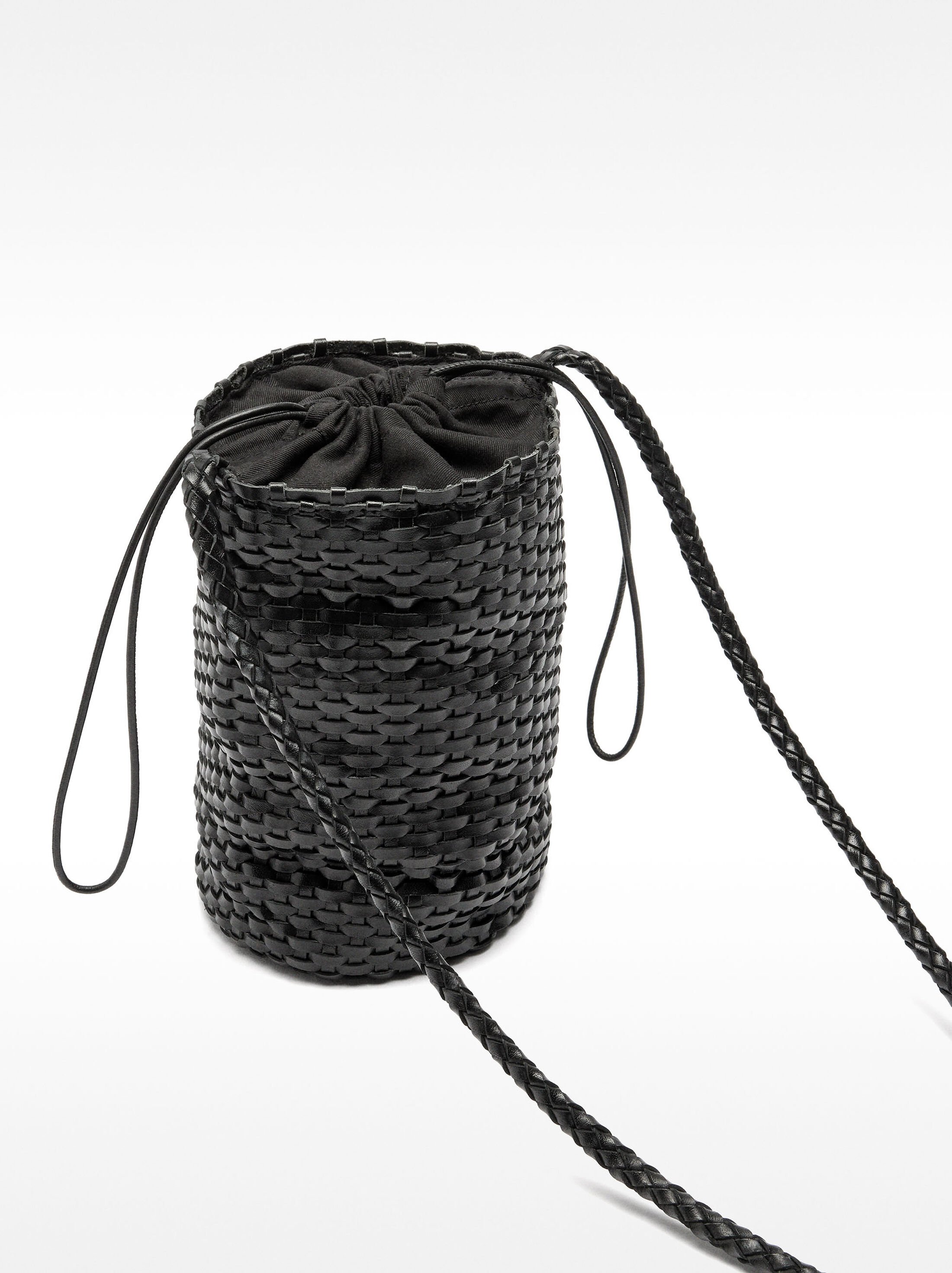 Braided leather bucket bag image number 3.0