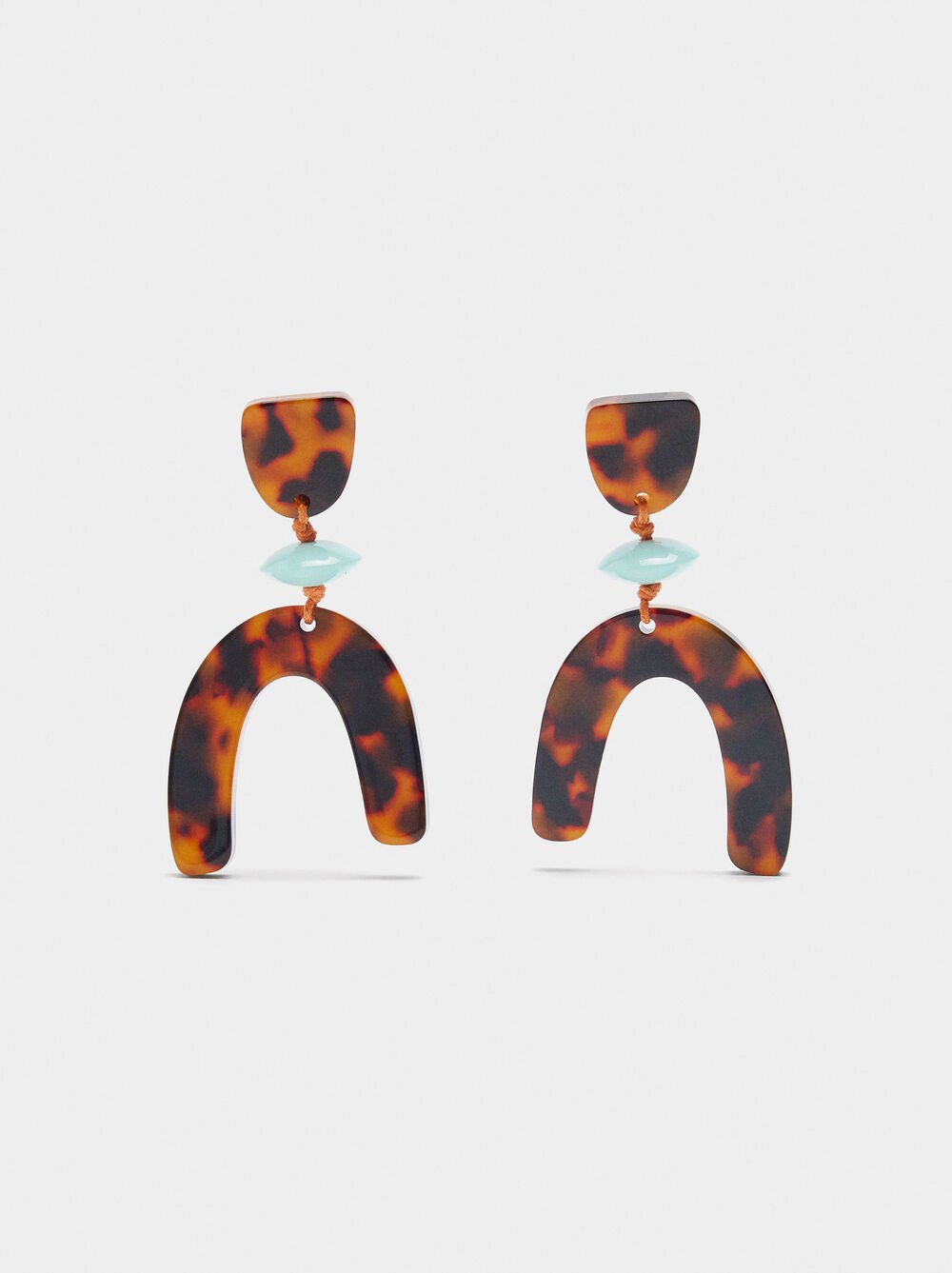 Arch earrings with tortoise effect