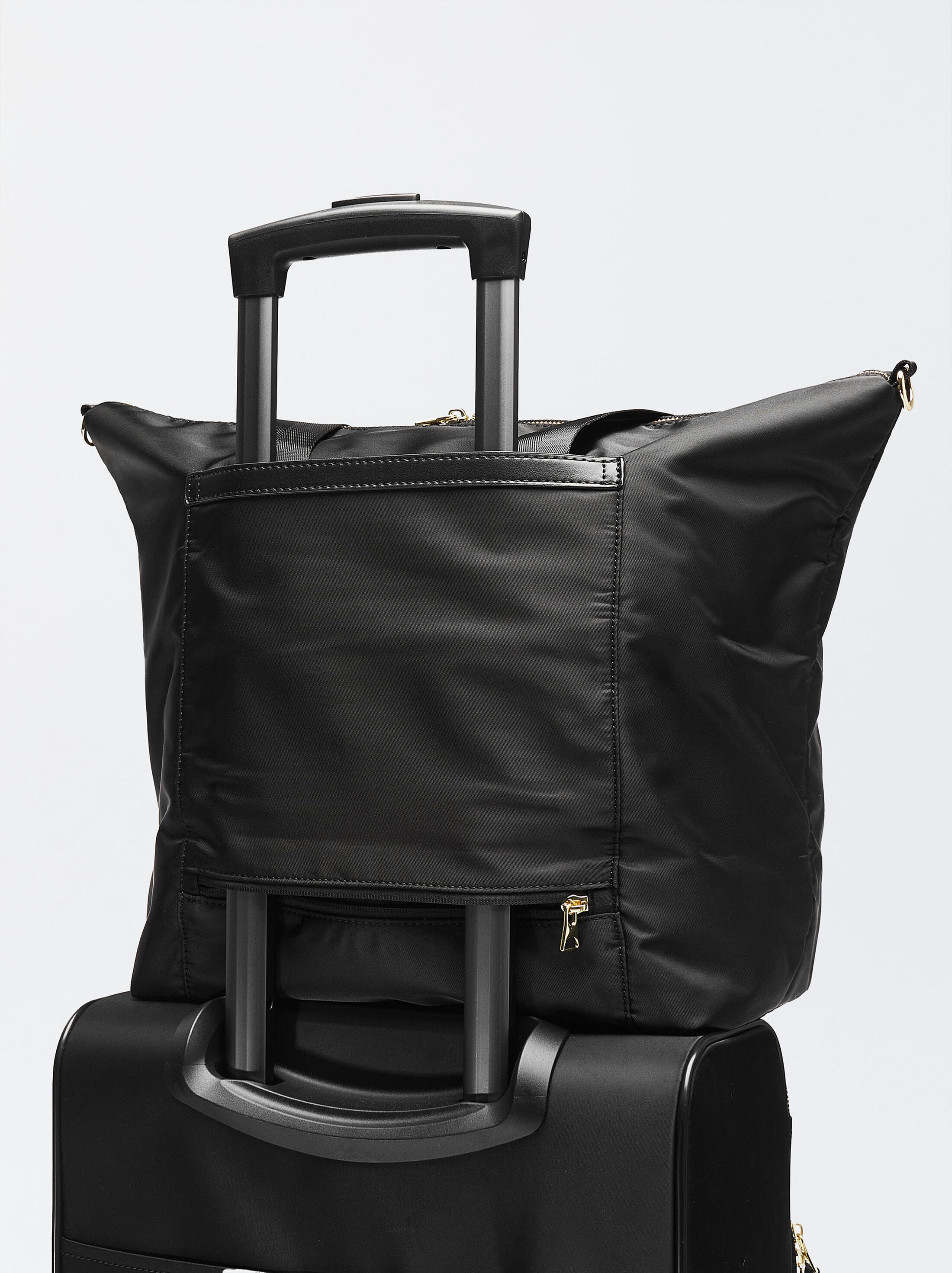 Nylon weekend bag image number 5.0