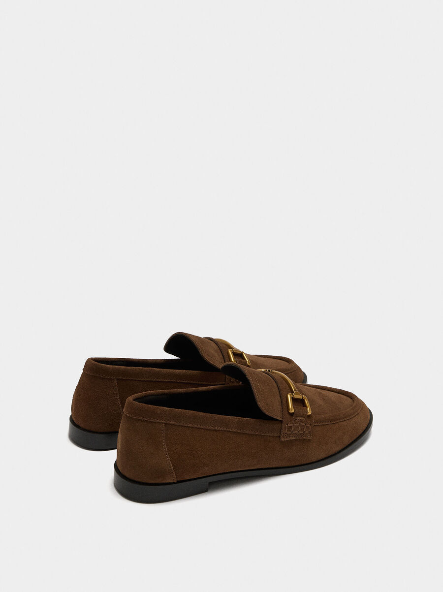 Leather loafers with buckle