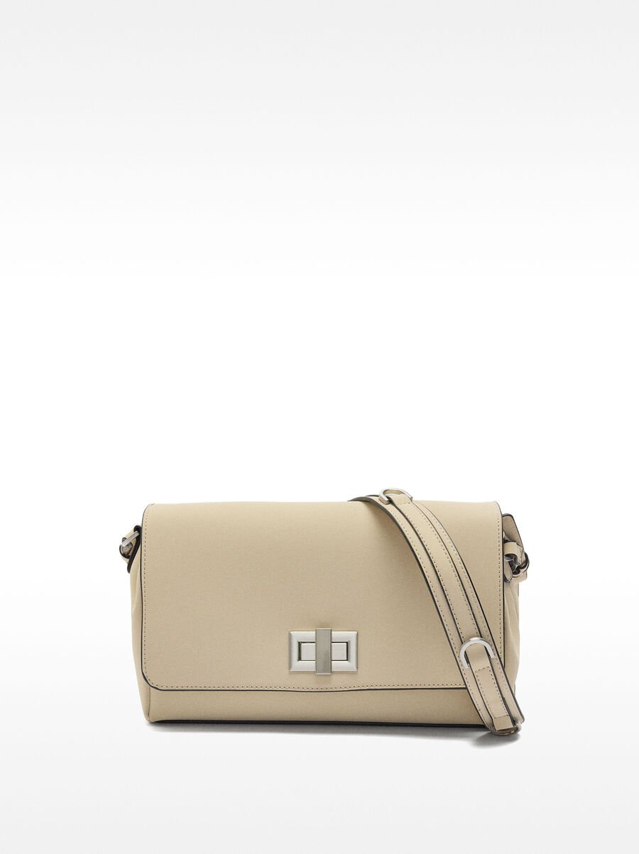Bolso bandolera con solapa