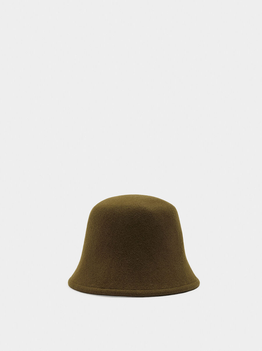 Wool bucket hat