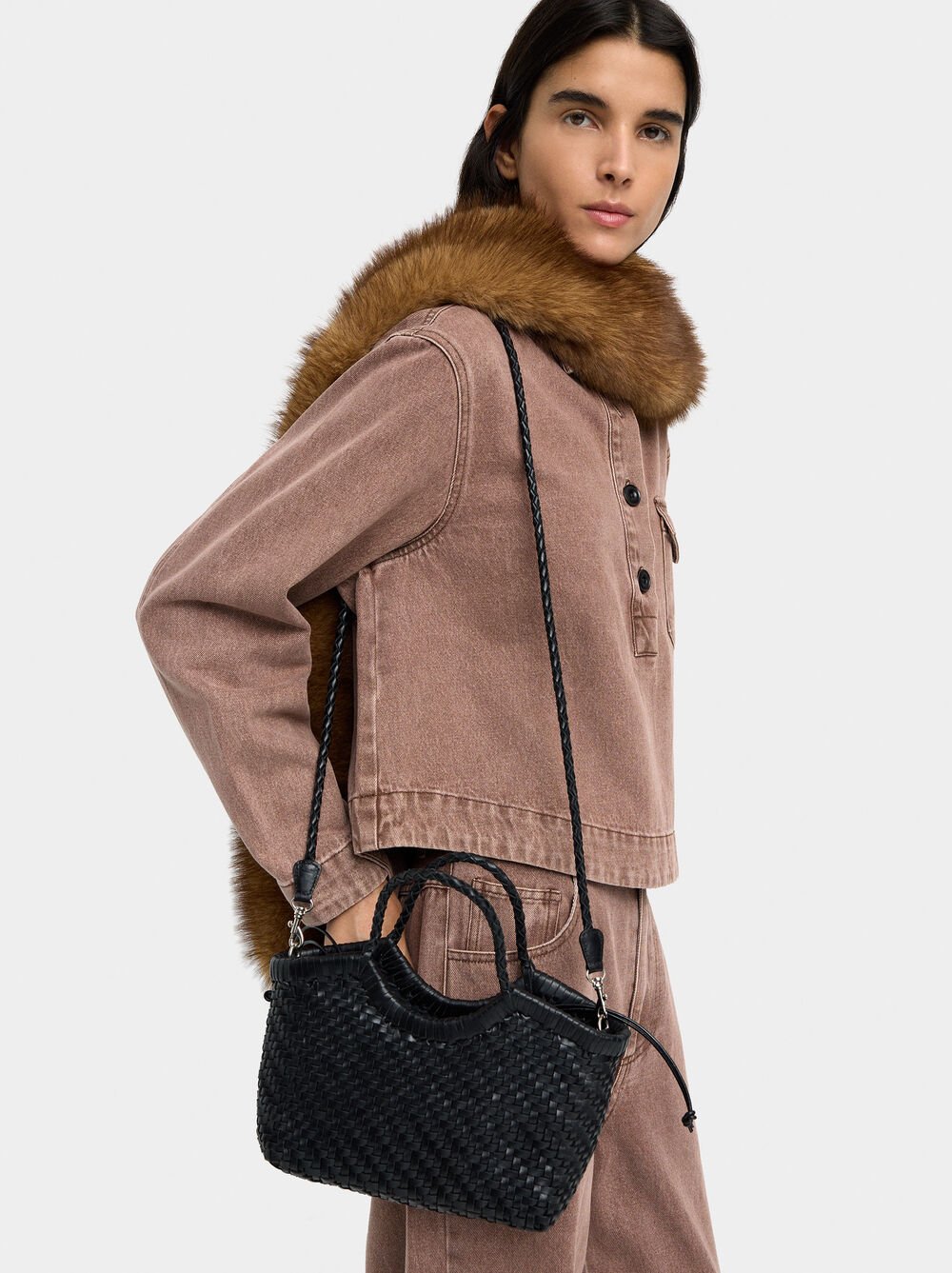 Sac cabas en cuir tressé