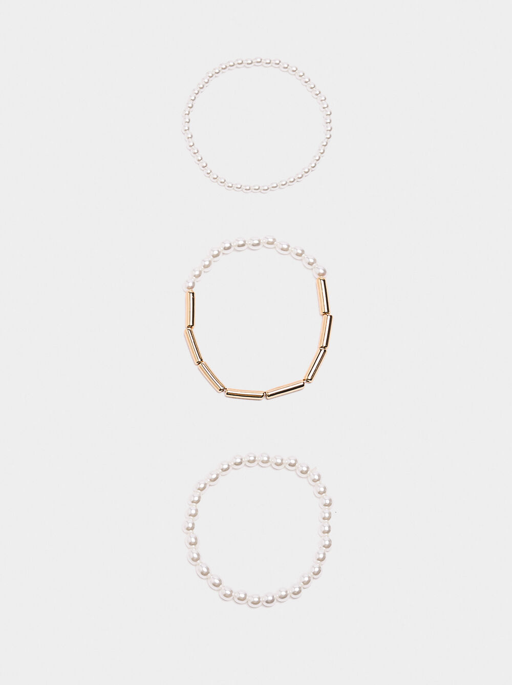 Set of elastic bracelets with pearls