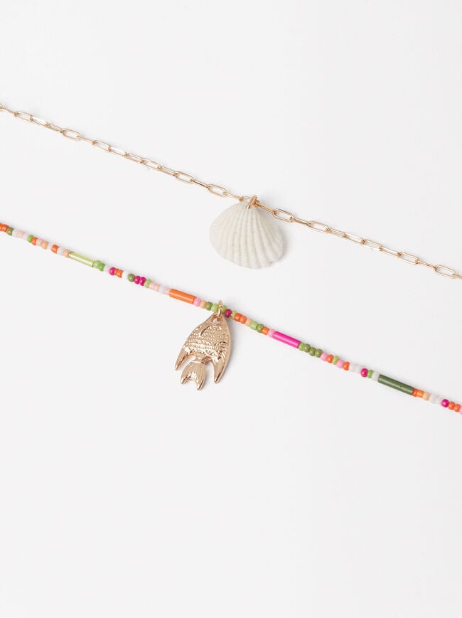 Set Of Necklaces With Beads And Shells