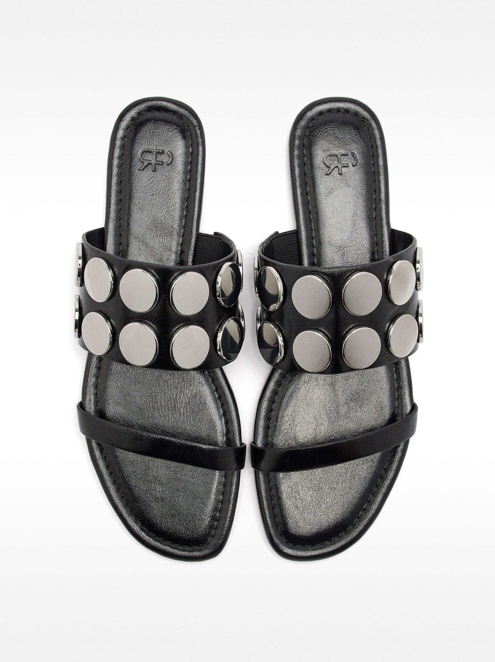 Flat sandals with metallic details image number 0.0