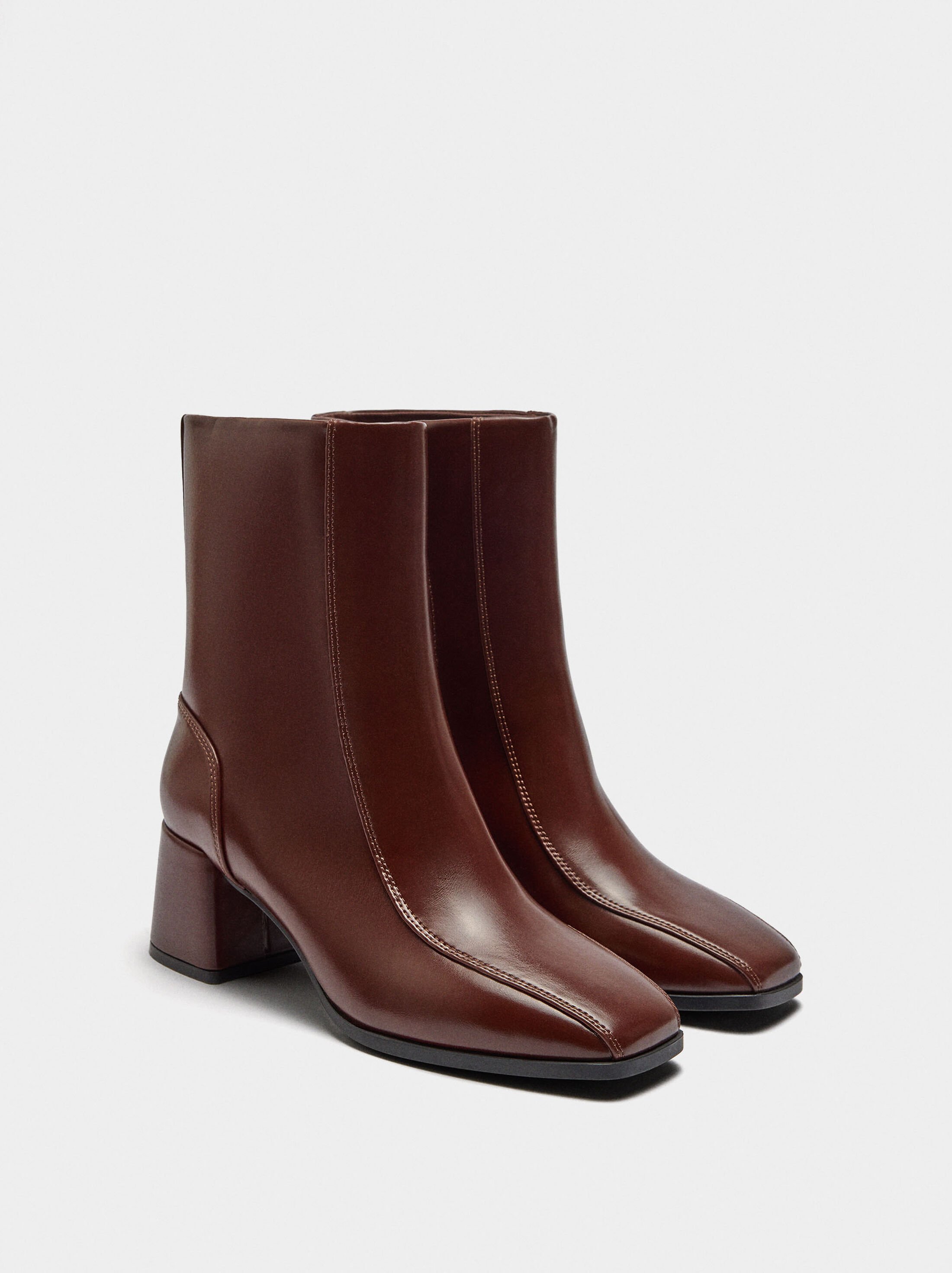 Ankle boots with wide heel image number 2.0