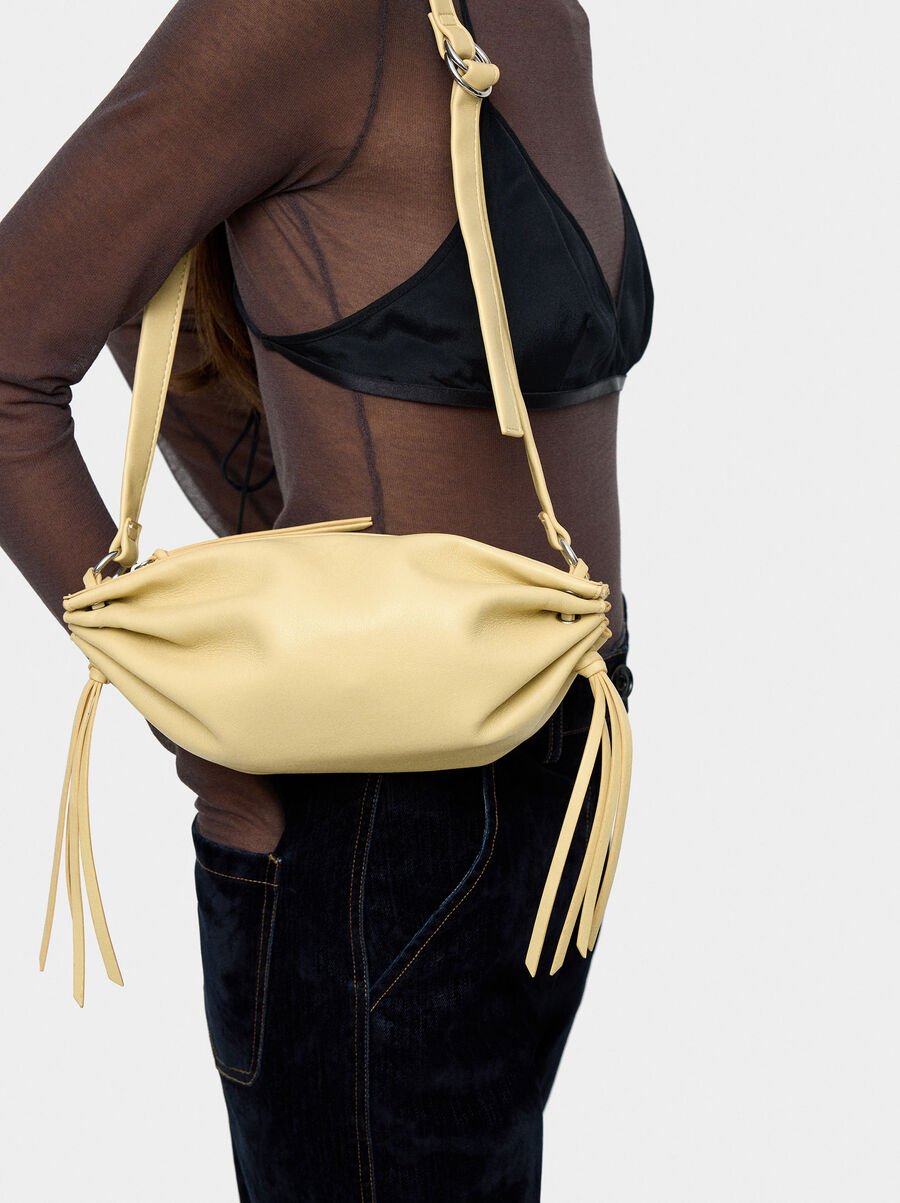 Crossbody bag with gathers