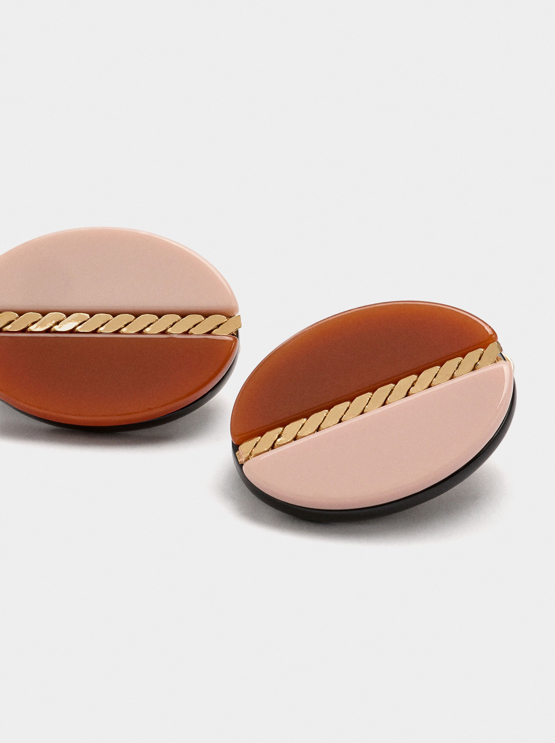 Ovale Ohrringe aus Harz image number 1.0