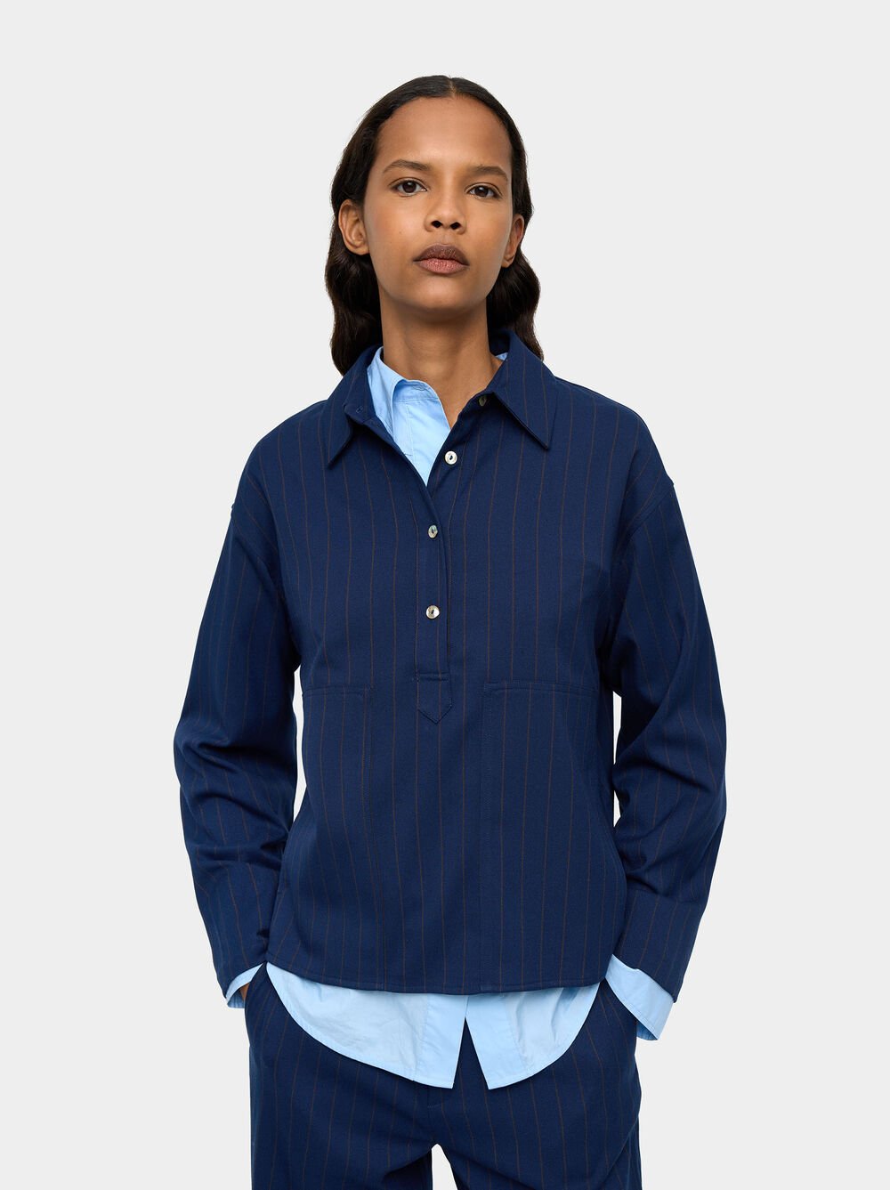 Shirt with pinstripe