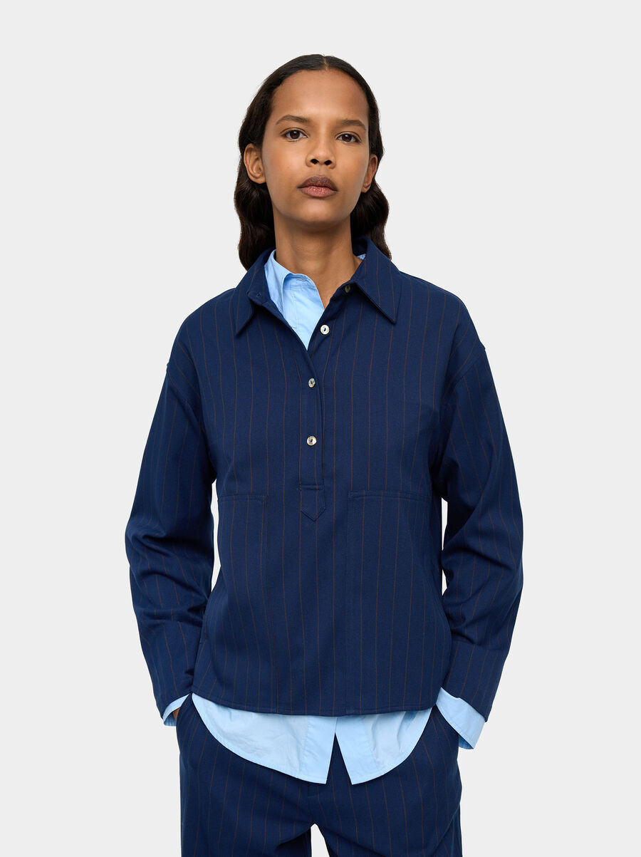 Shirt with pinstripe