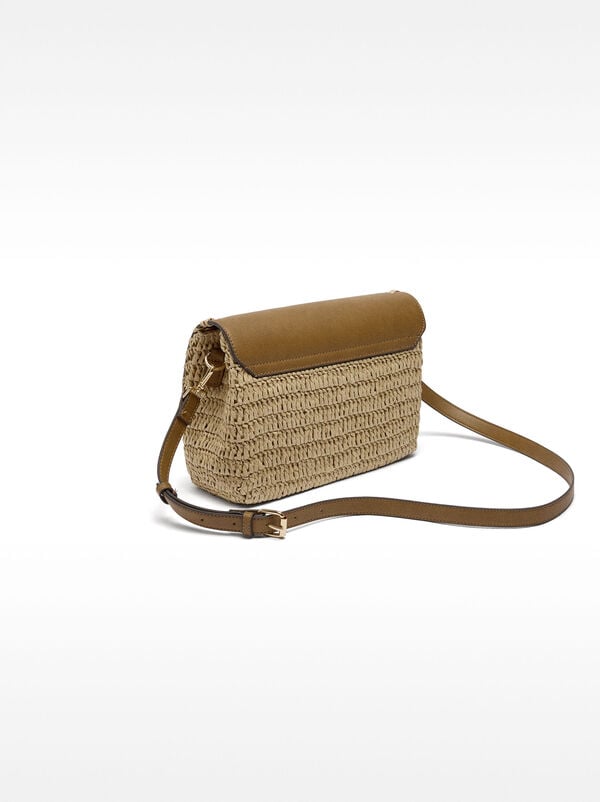 Straw-effect crossbody bag with flap