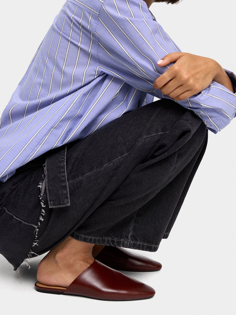 Chaussures ouvertes à l'arrière en cuir