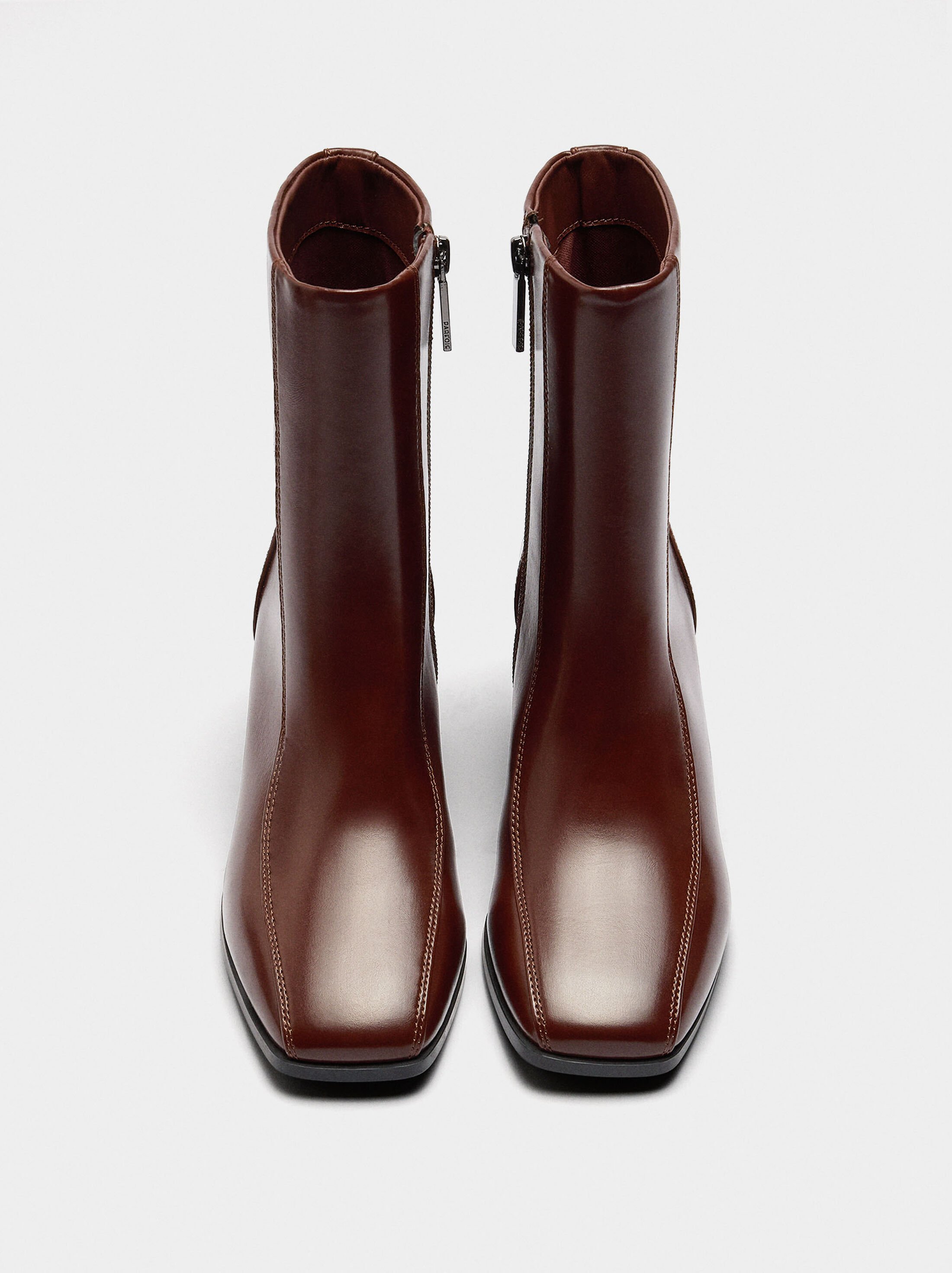 Ankle boots with wide heel image number 0.0