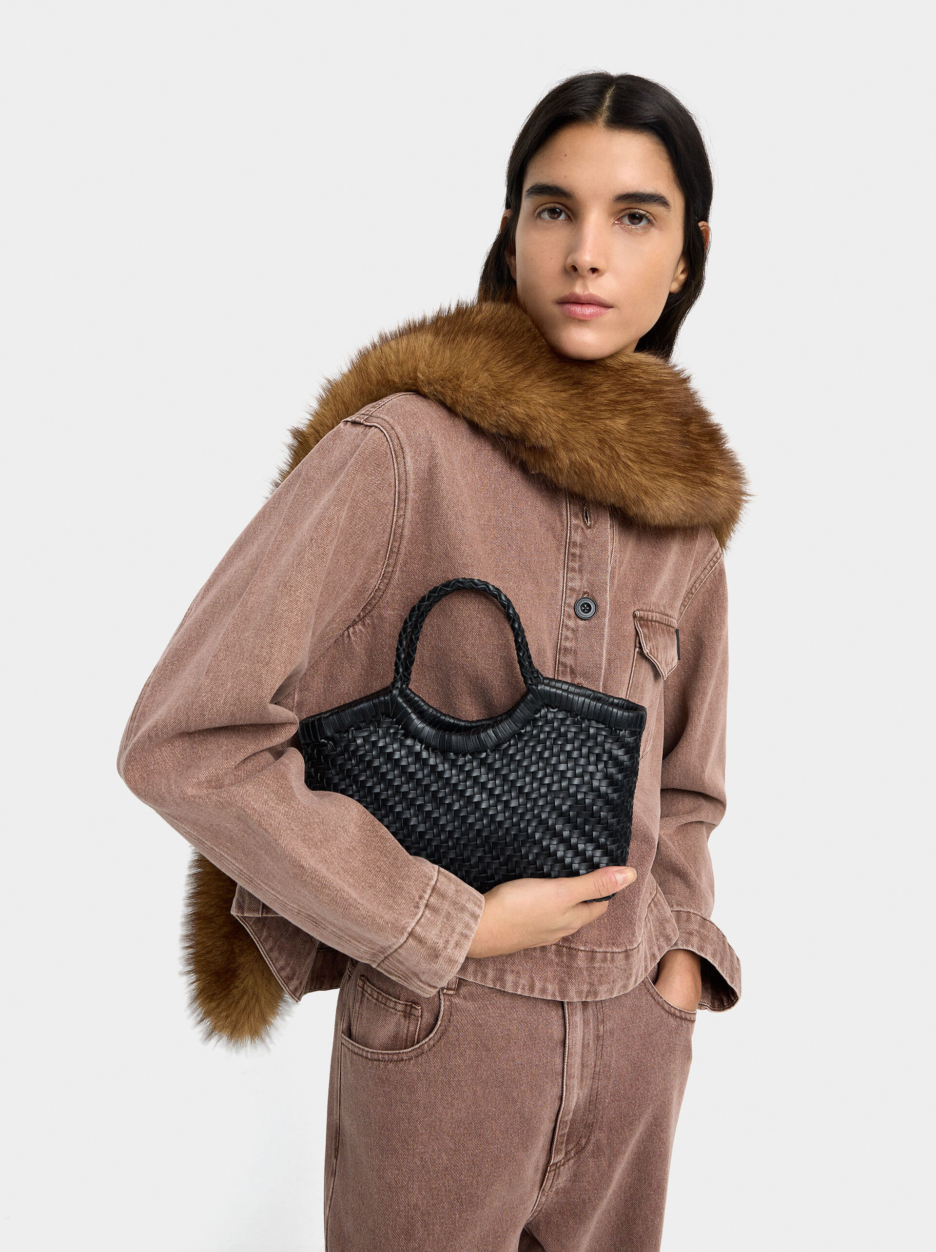 Sac cabas en cuir tressé image number 1.0