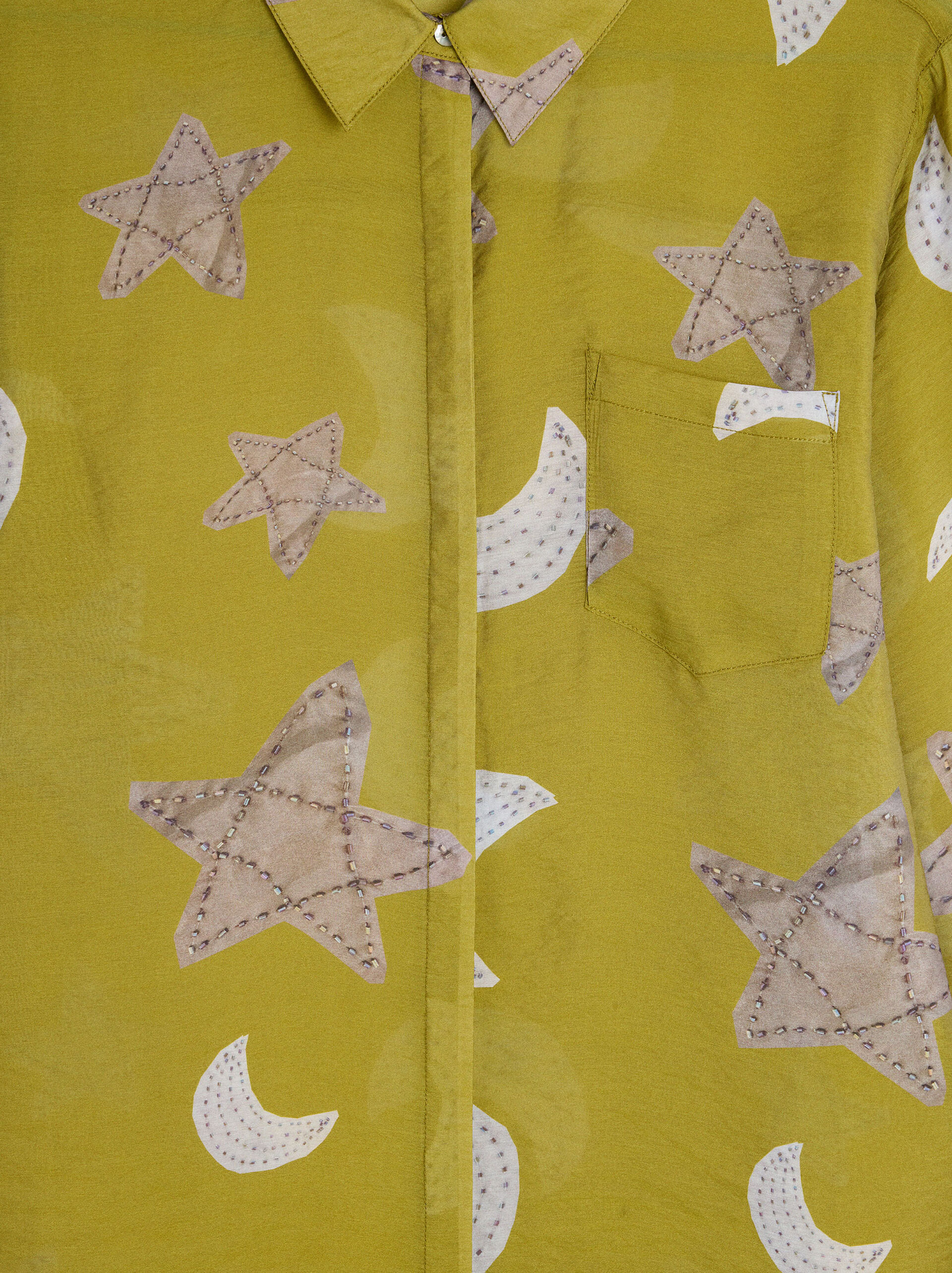 Printed shirt with moons and stars image number 6.0