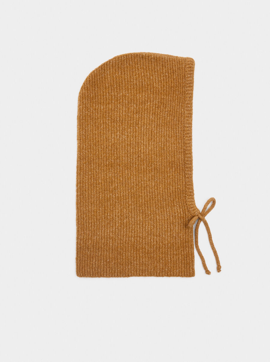 Balaclava de punto con tiras