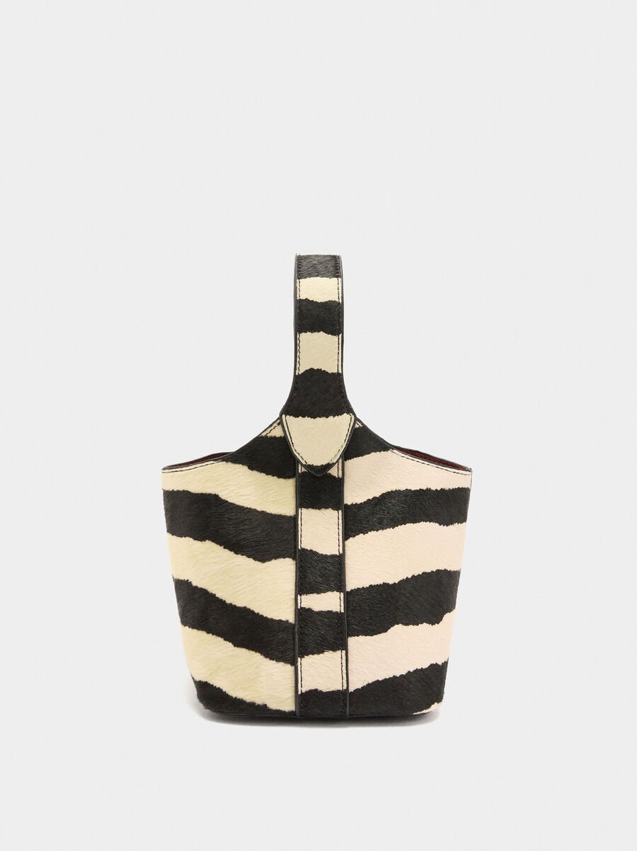 Bolso bombonera de piel con contraste