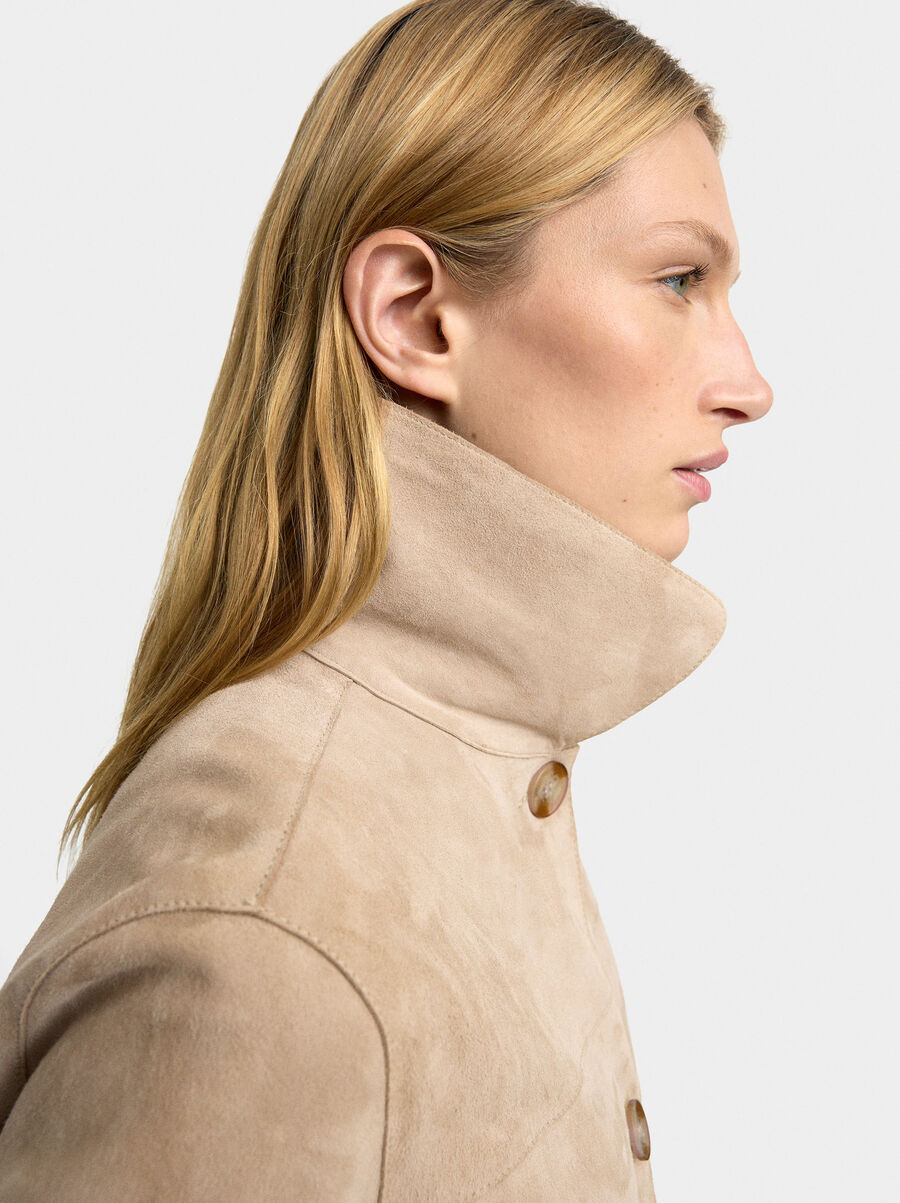 Leather jacket with buttons