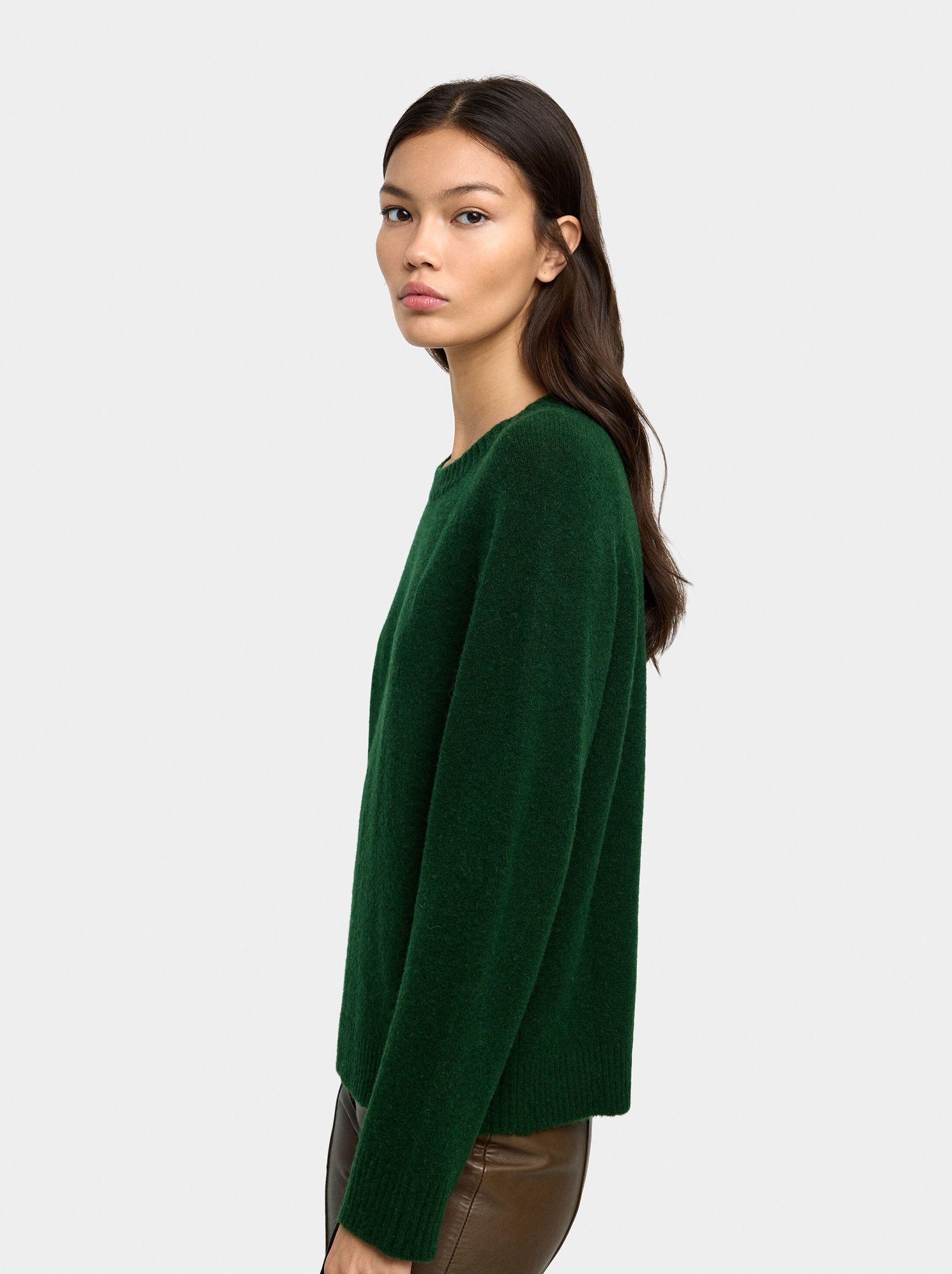 Knit sweater with wool image number 1.0