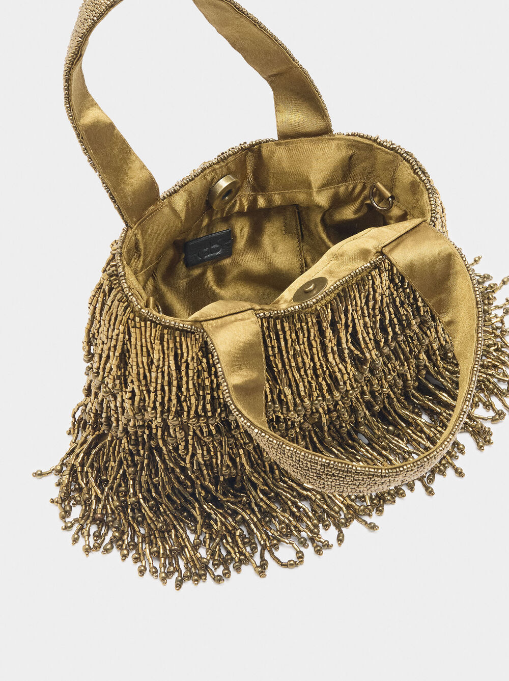 Party bag with beads