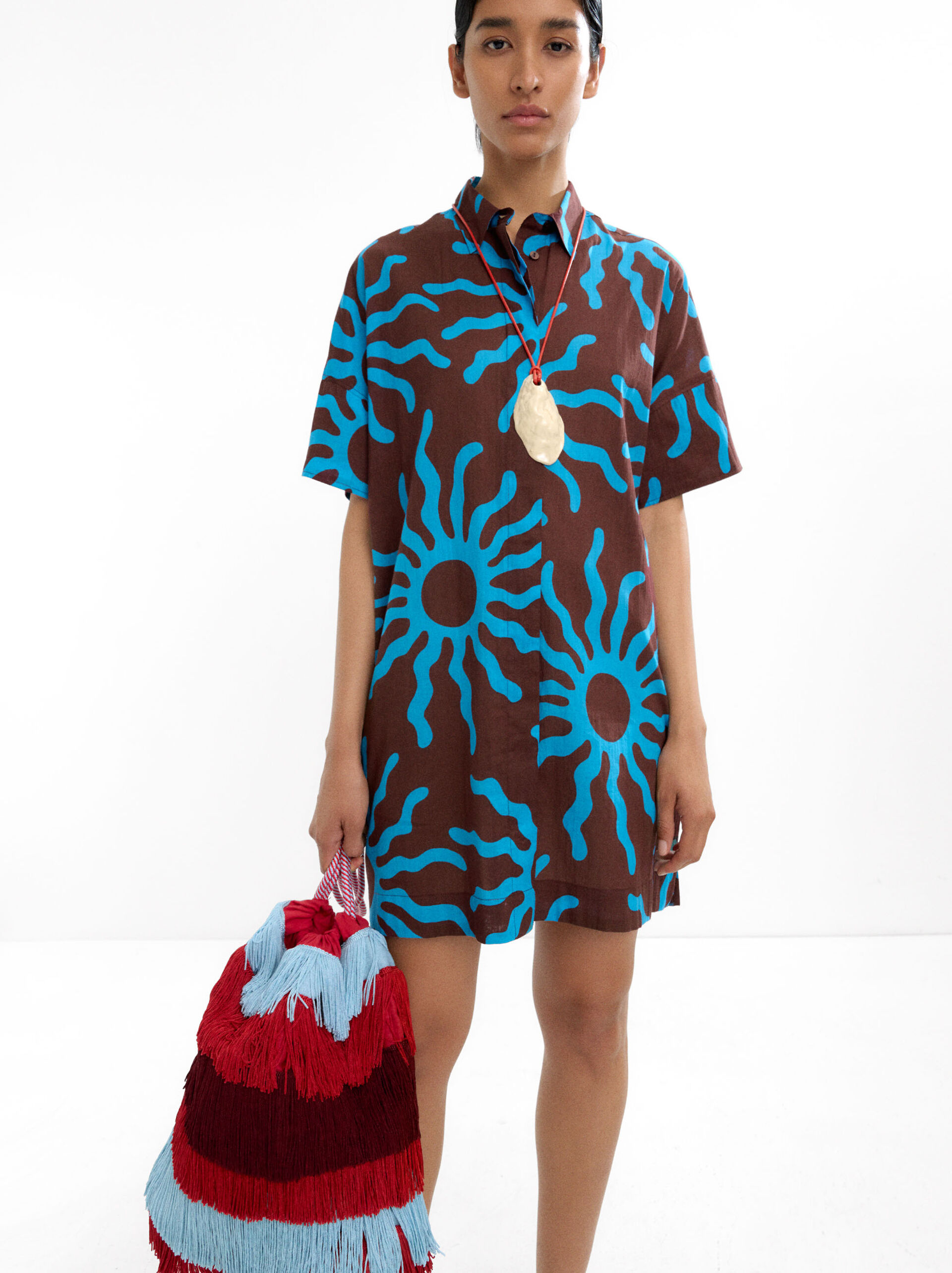 Bedrucktes Kleid aus 100% Baumwolle image number 1.0