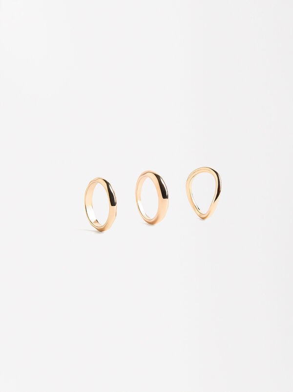 Set of golden rings