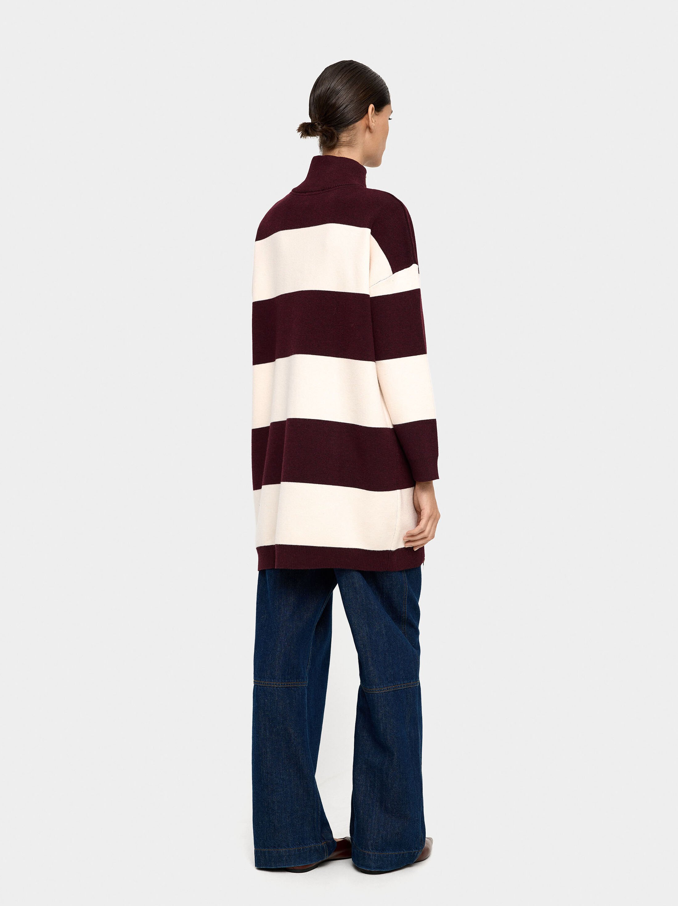 Knit dress with stripes image number 3.0