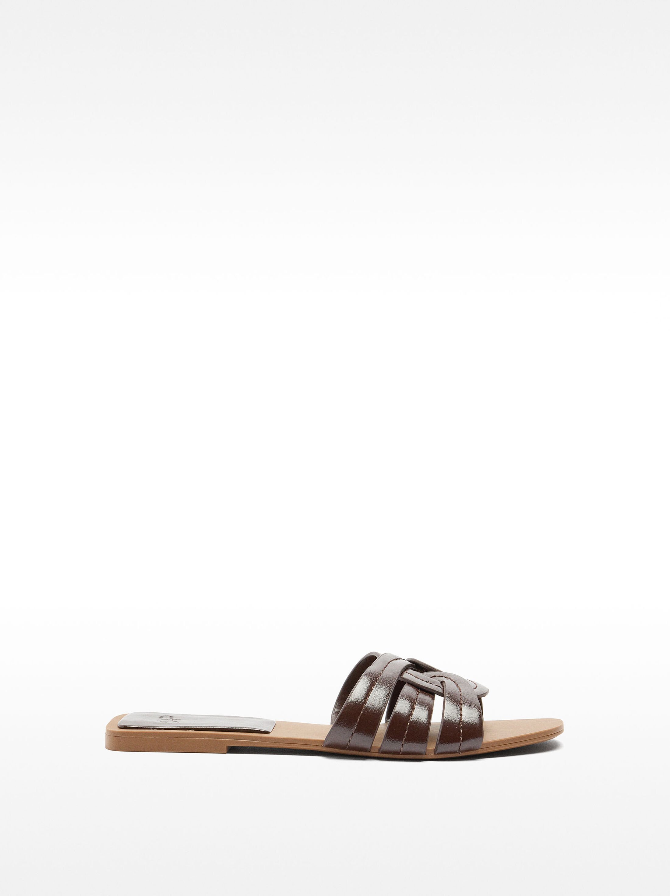 Crossed flat sandals image number 2.0