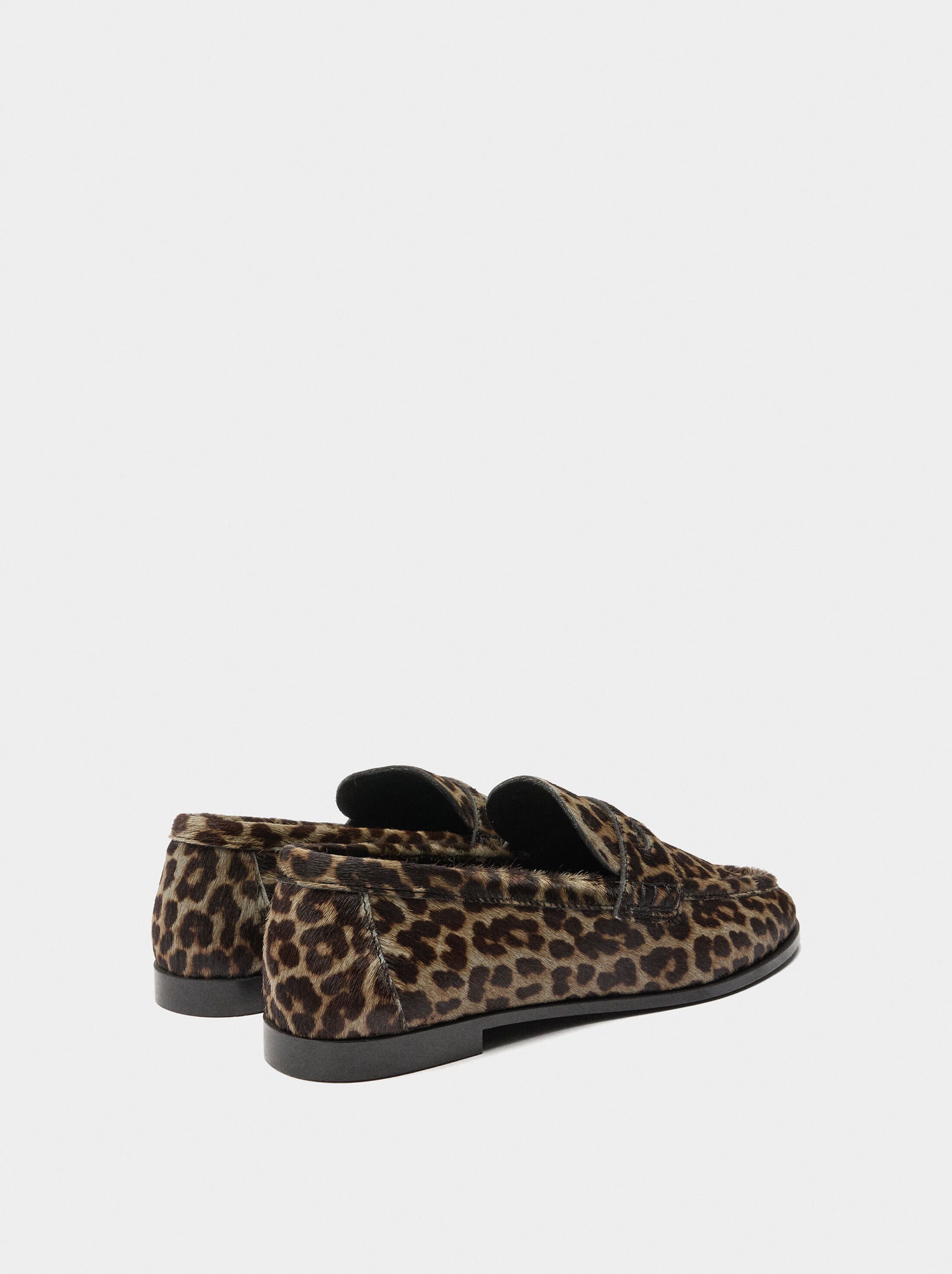 Animal print leather moccasins image number 4.0