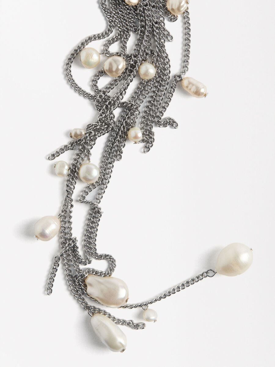 Long earring with freshwater pearls