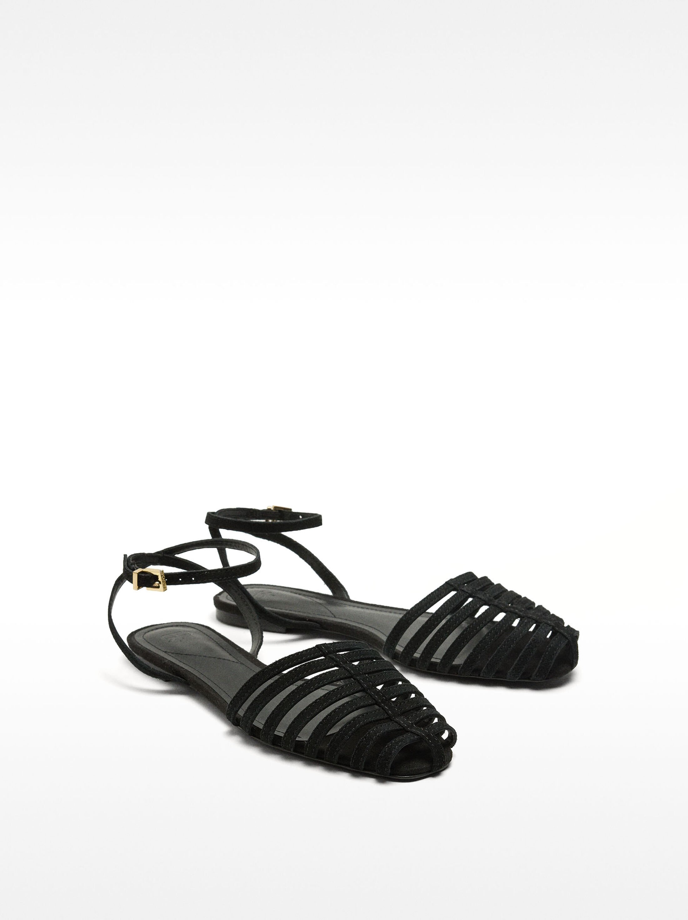 Flat leather sandals with straps image number 3.0