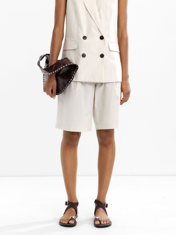 Striped Bermuda shorts with pleats