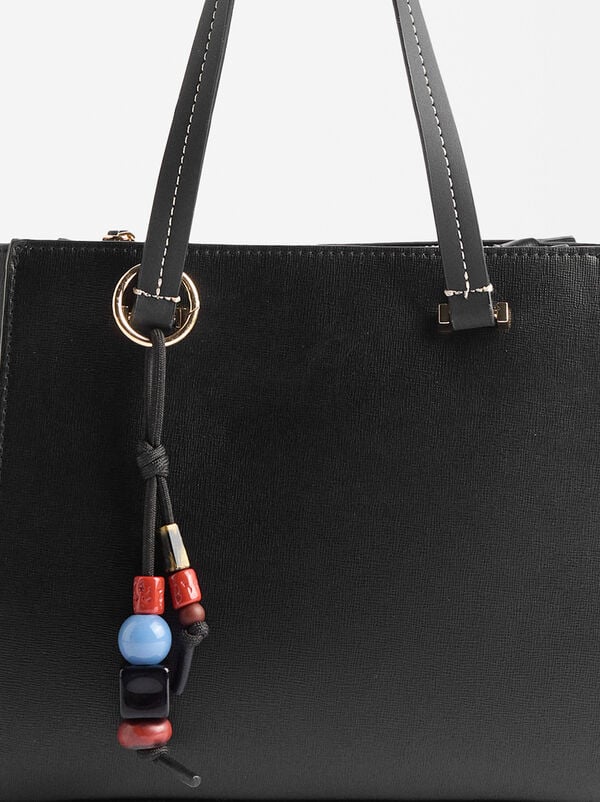 Tote bag with pendant