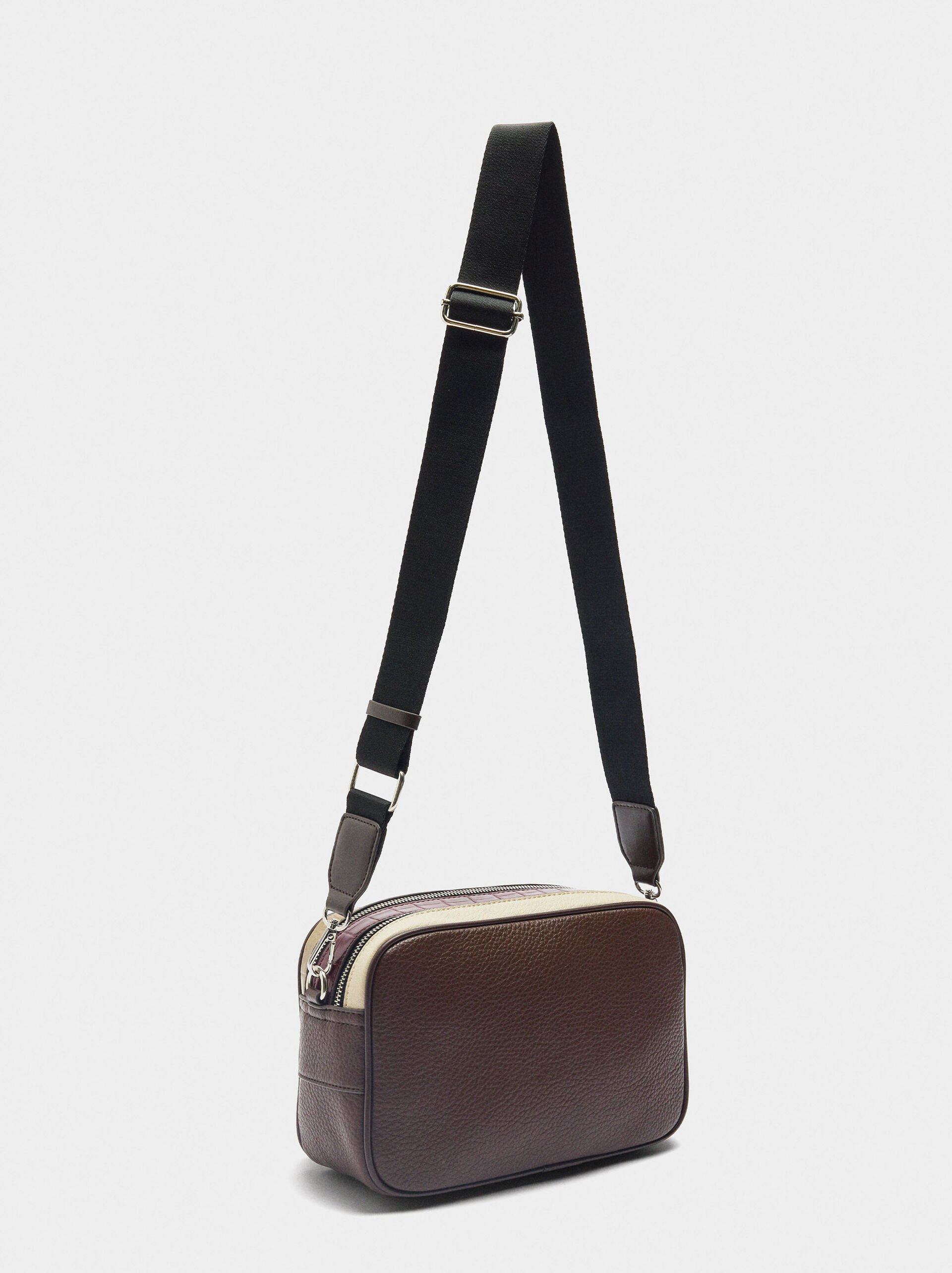 Bolso bandolera de piel image number 3.0