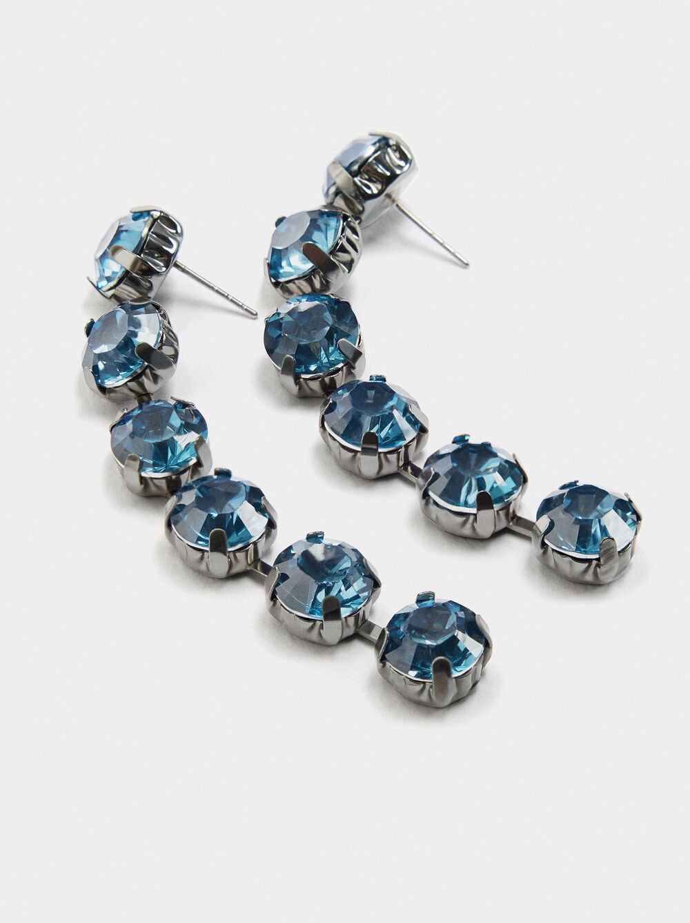 Long earrings with crystals