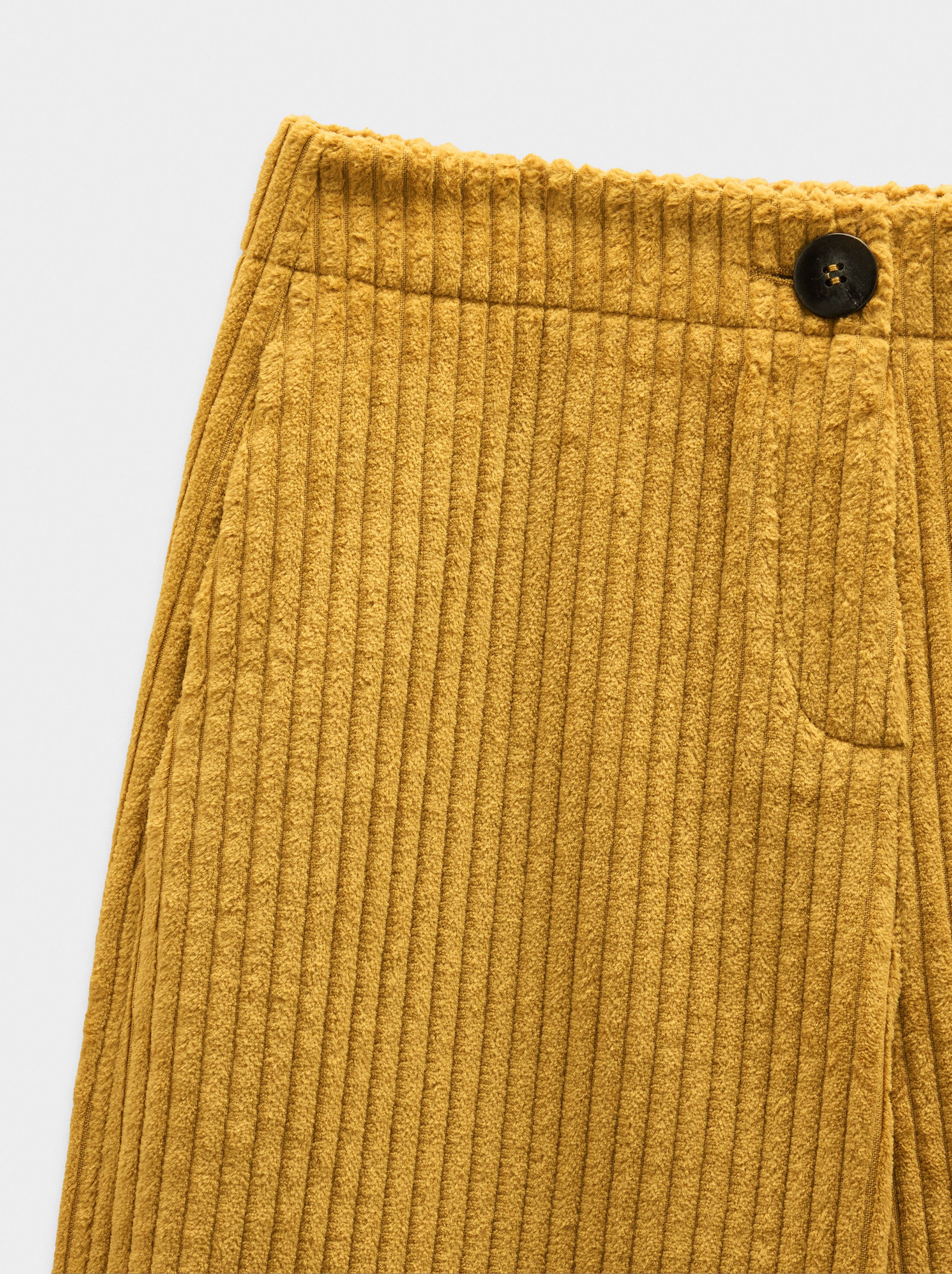 Corduroy trousers with 100% cotton image number 5.0