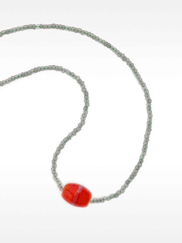 Beaded necklace with ceramic pendant