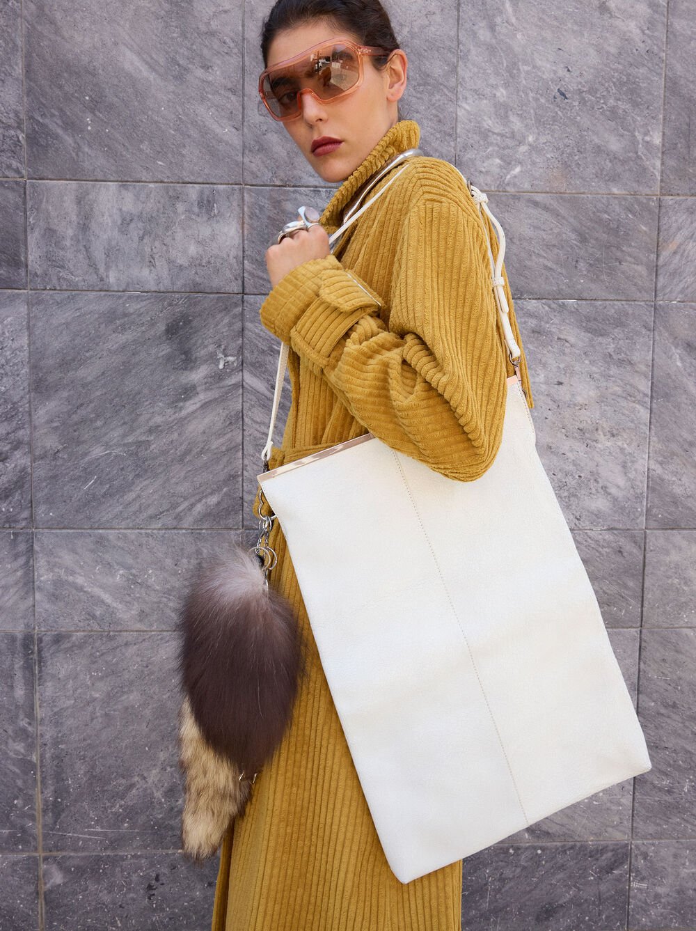 Shoulder bag with cracked leather