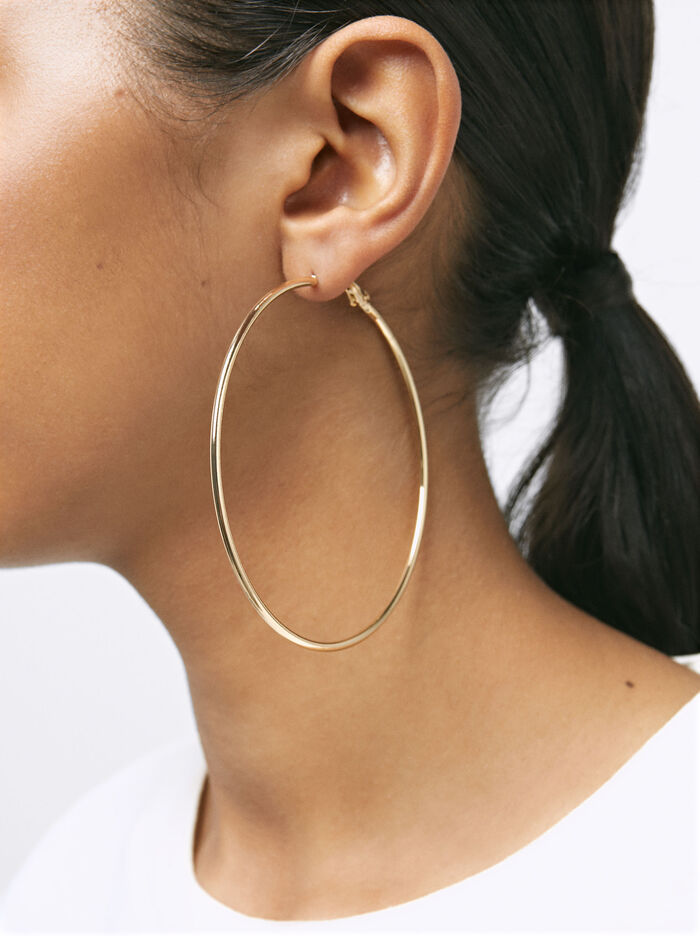 Basic Large Hoop Earrings image number 1.0