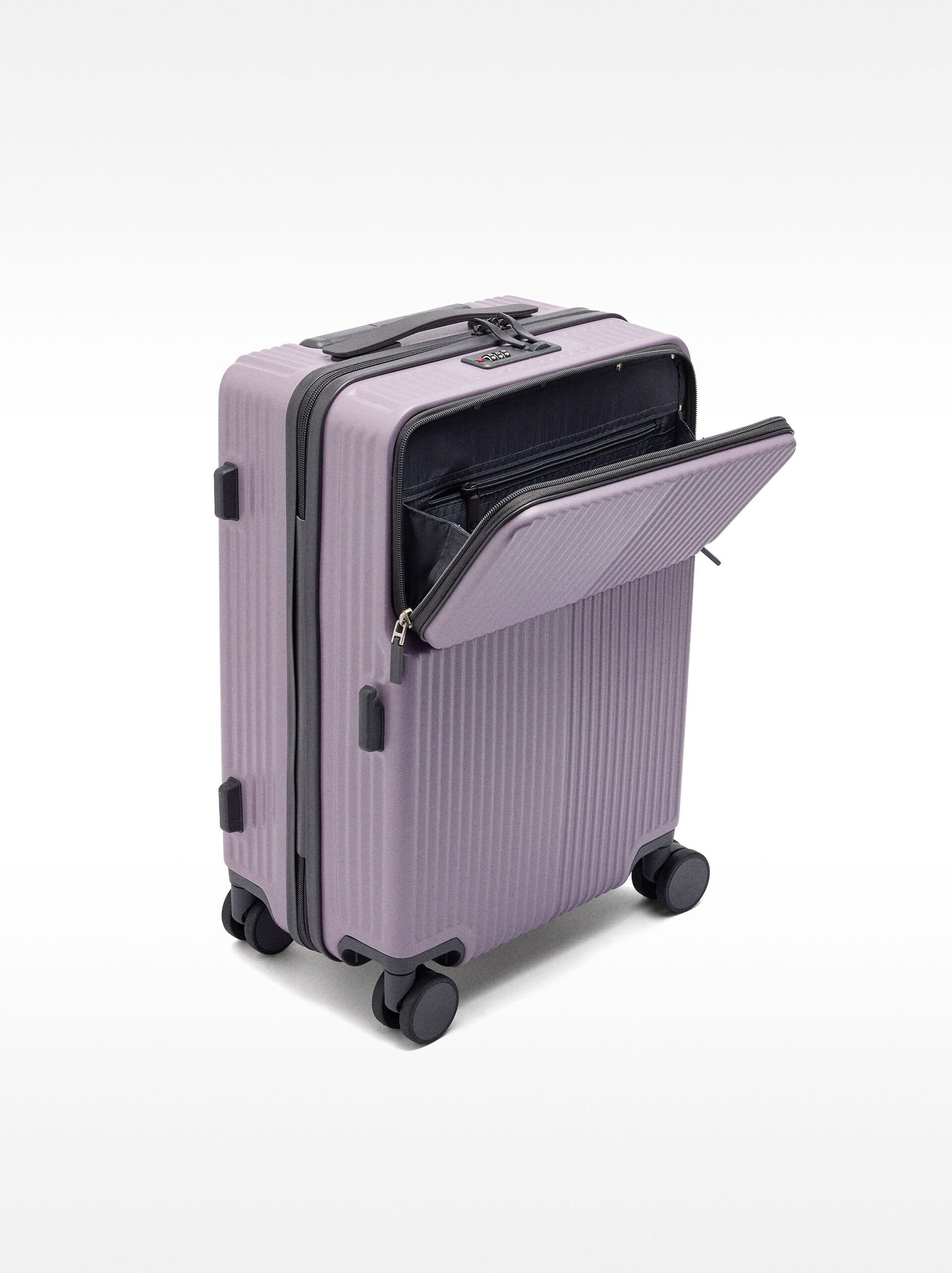 Travel suitcase with texture image number 6.0