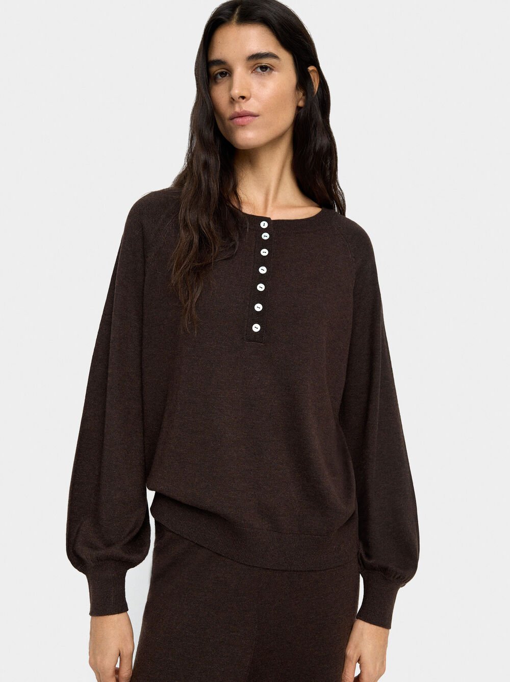 Knit sweater buttons