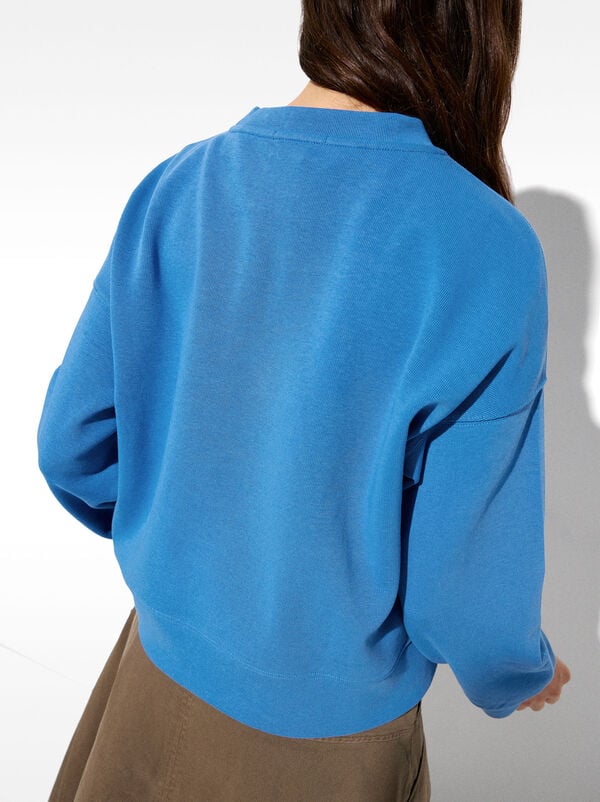 Sweatshirt with cotton