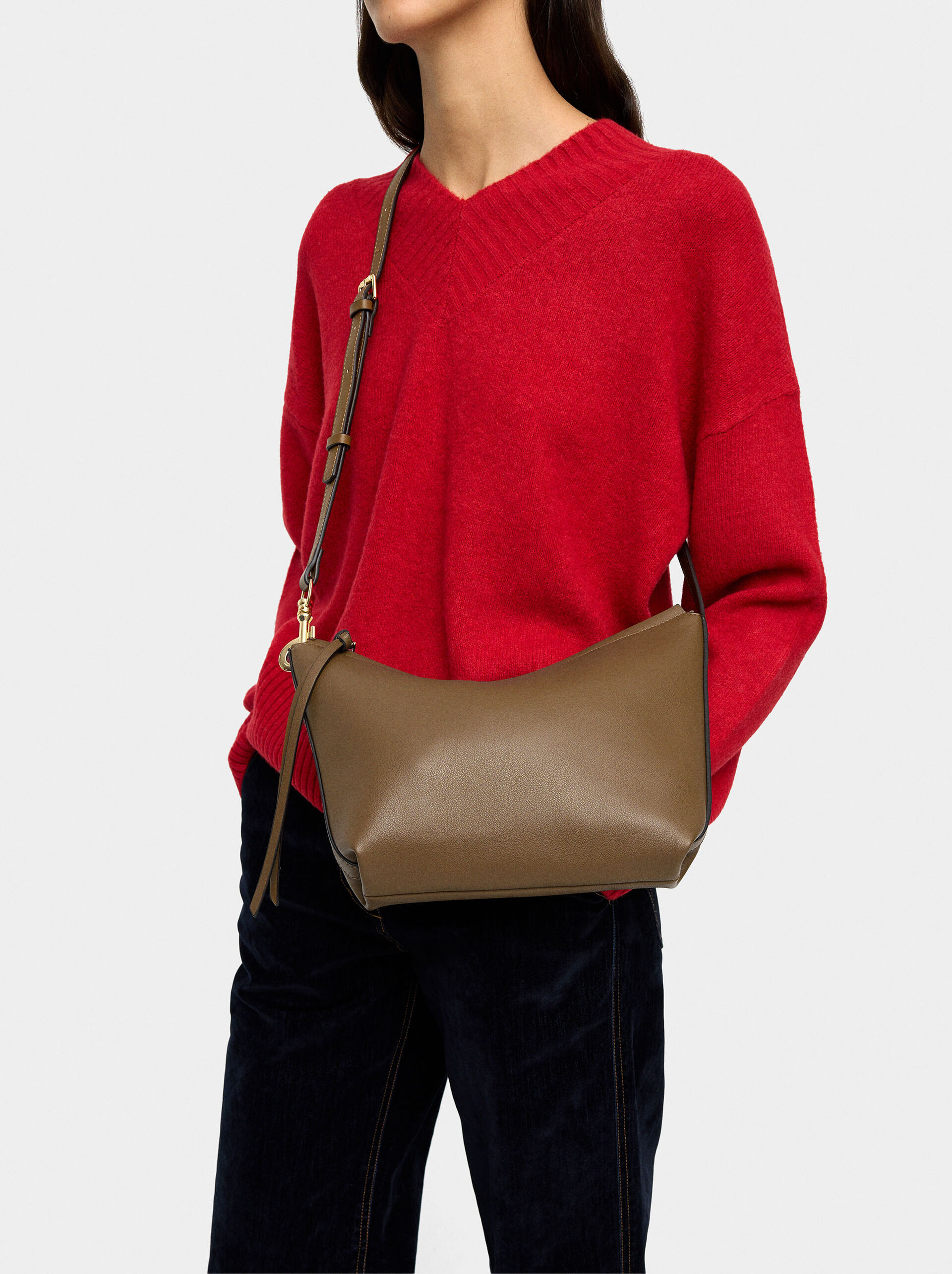Plain crossbody bag image number 1.0