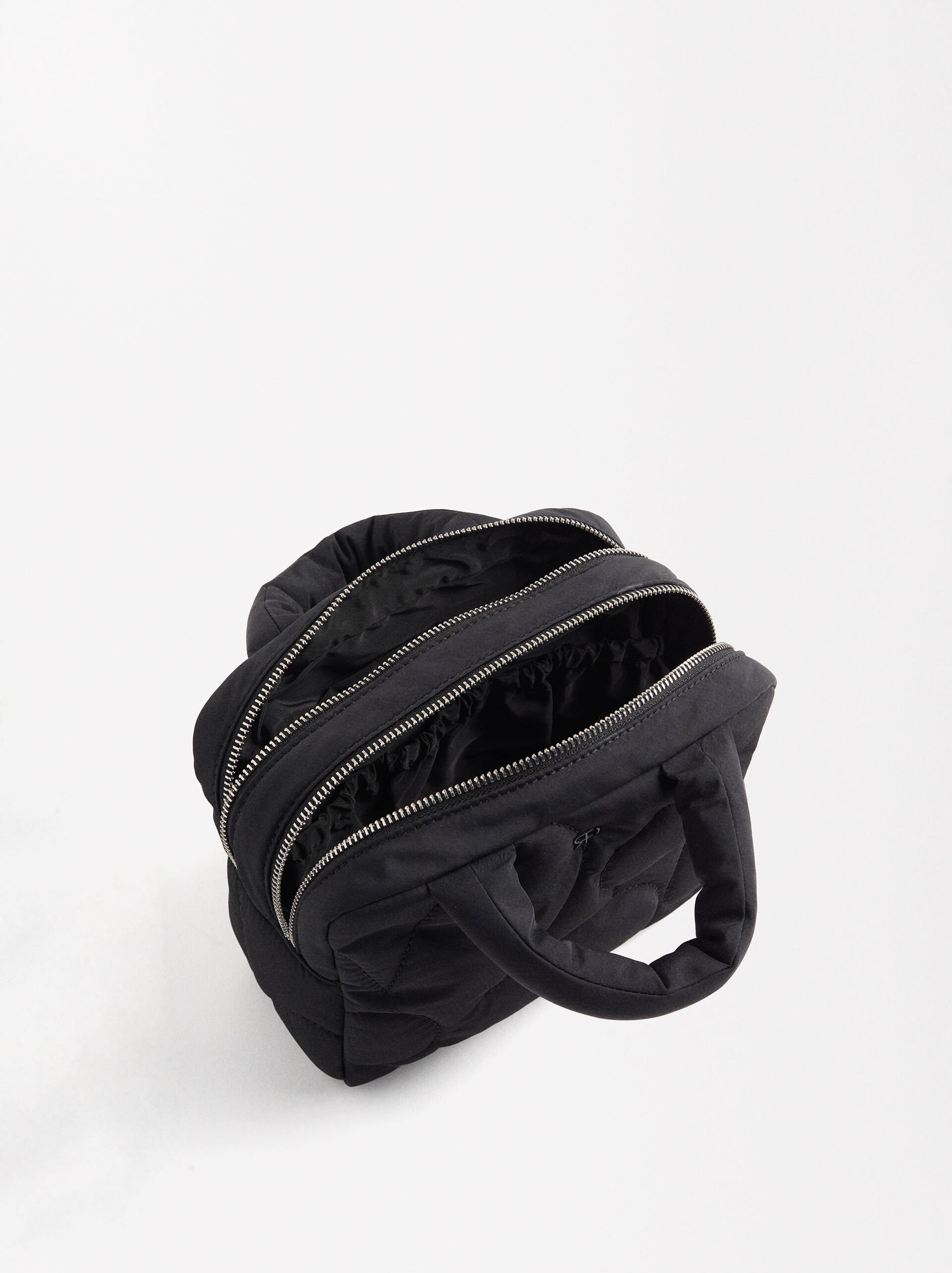 Nylon cosmetic bag image number 3.0
