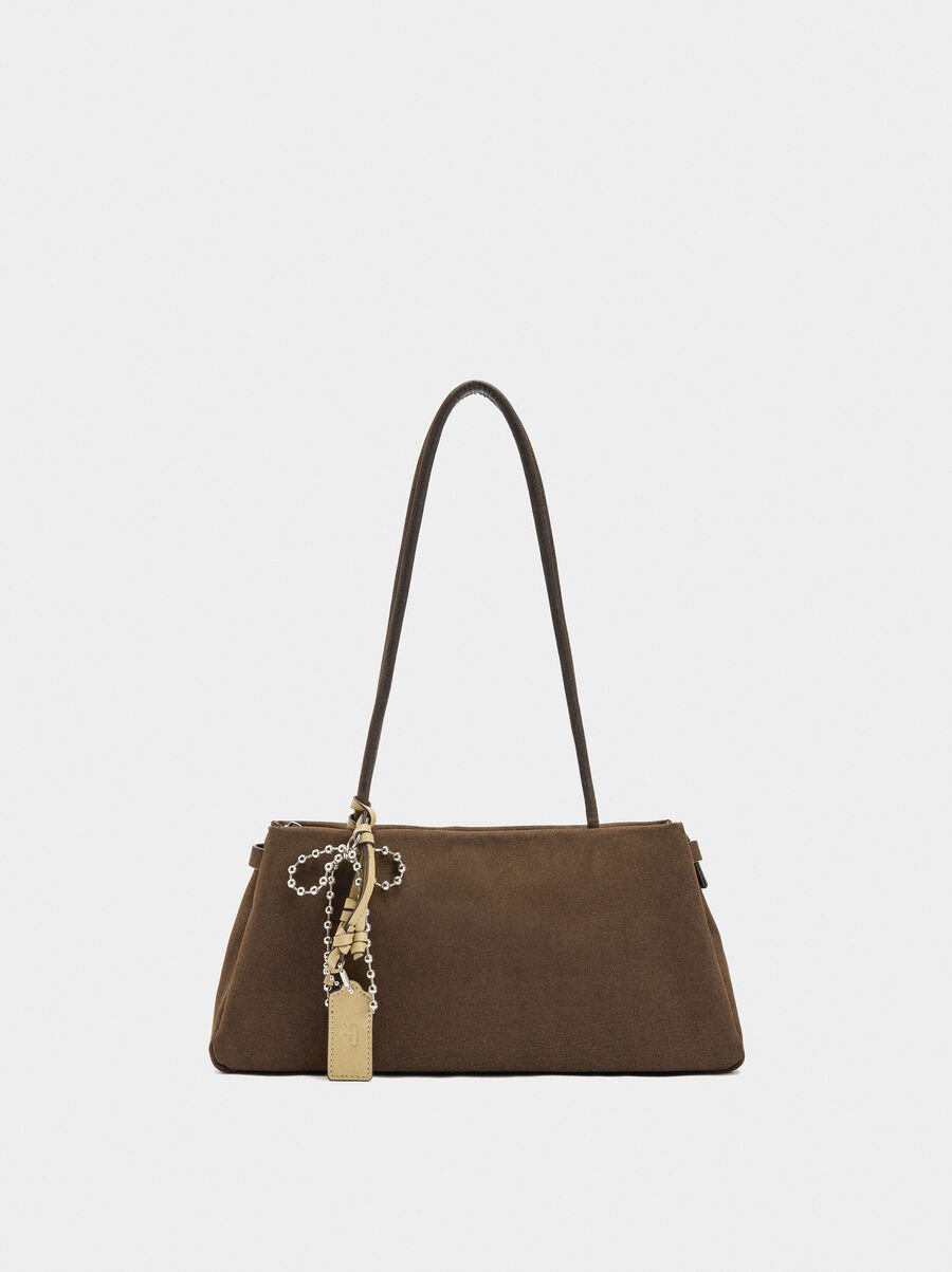 Bolso de hombro efecto piel con colgante